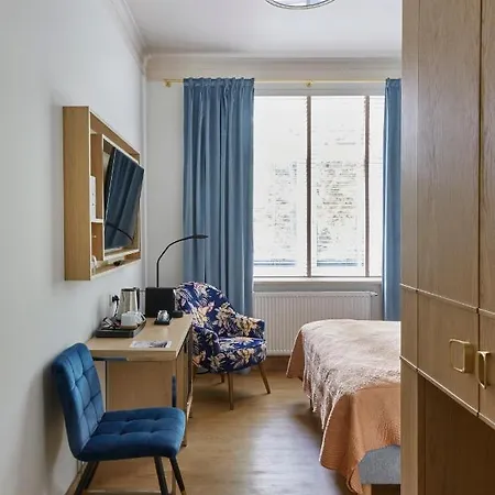 Apart-hotel Antonina 4*
