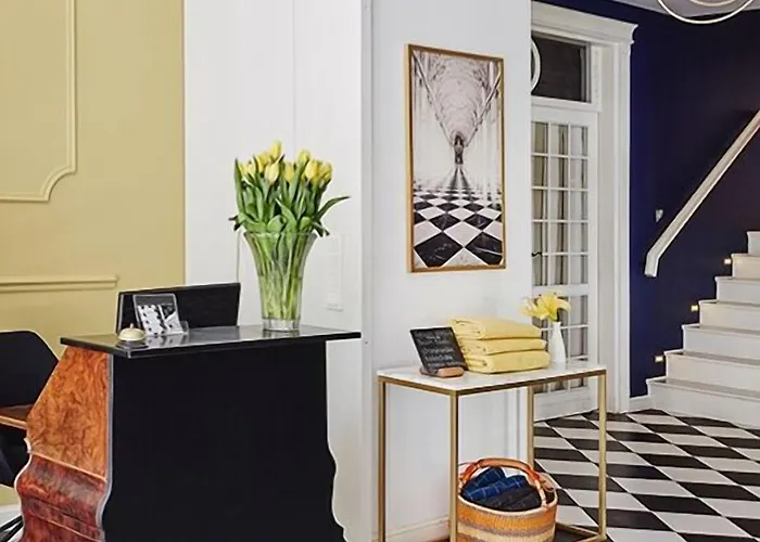 Apart-hotel Antonina 4*