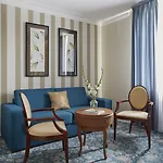 Antonina 4* 소포트