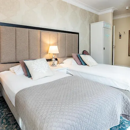 公寓式酒店 Antonina 4*